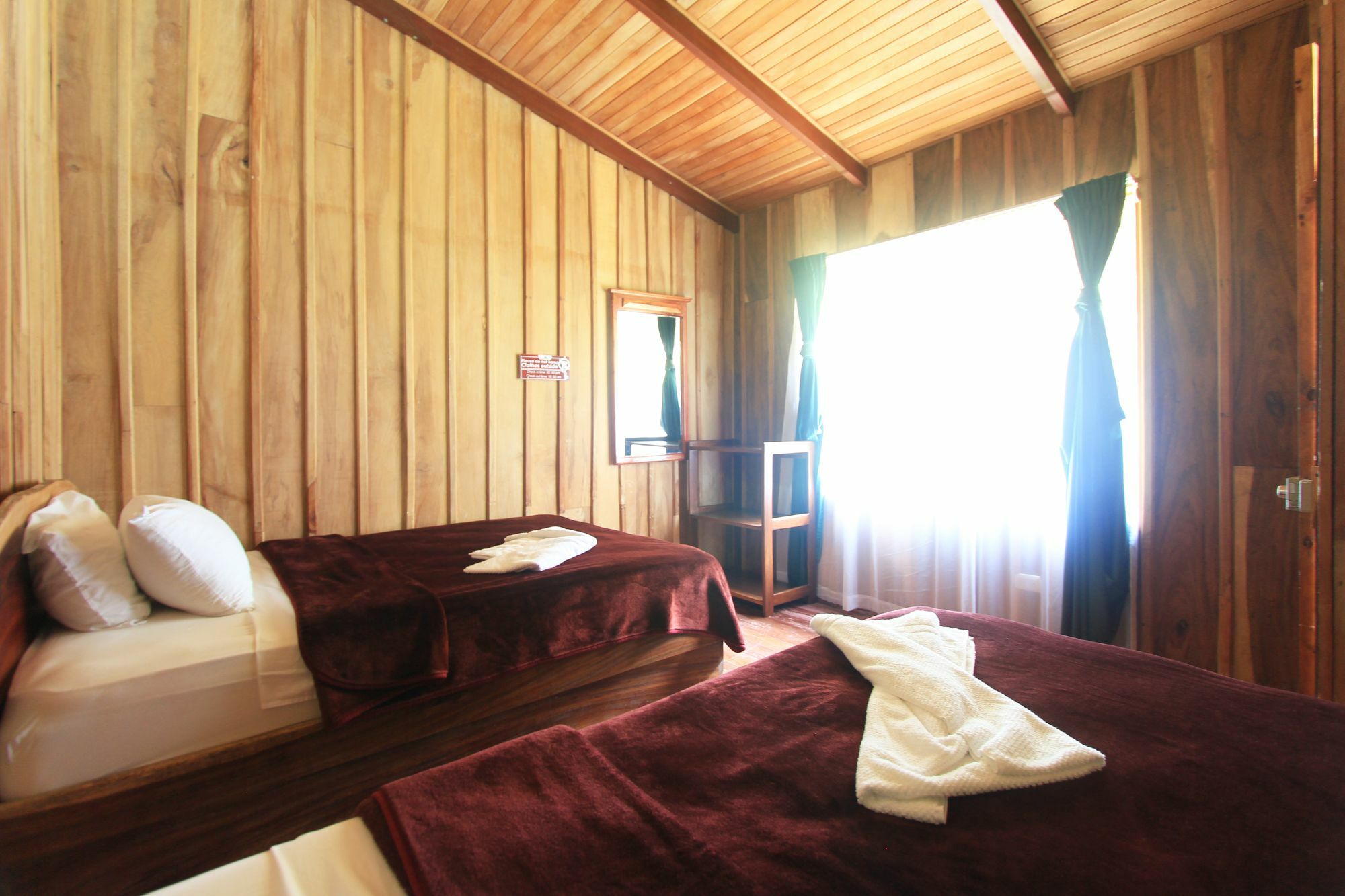 Santa Elena Hostel Resort Monteverde Eksteriør bilde